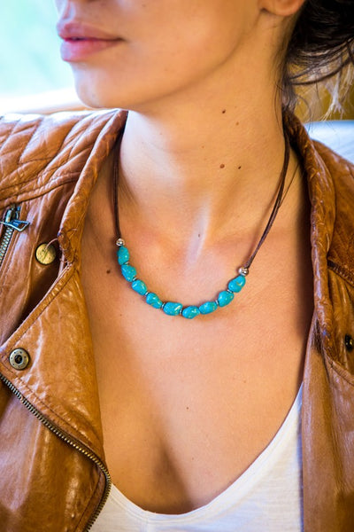 turquoise necklace round Pebbles - boom-ibiza