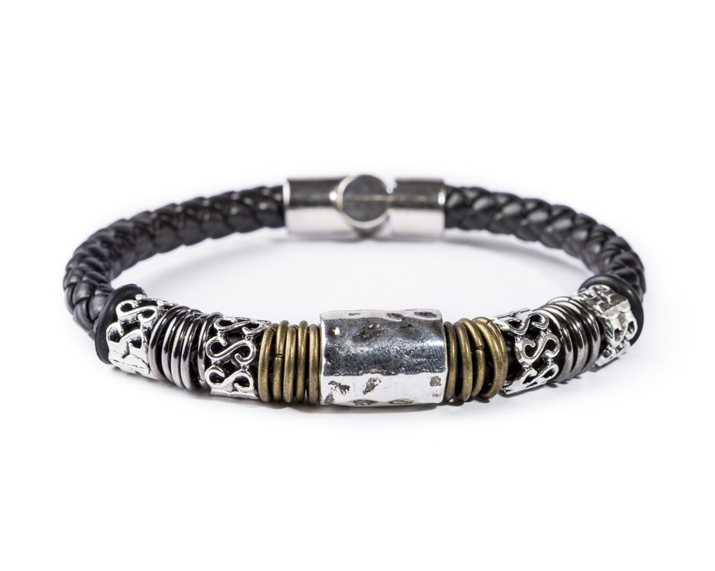 Magnetic Leather Bracelet - Madrid C