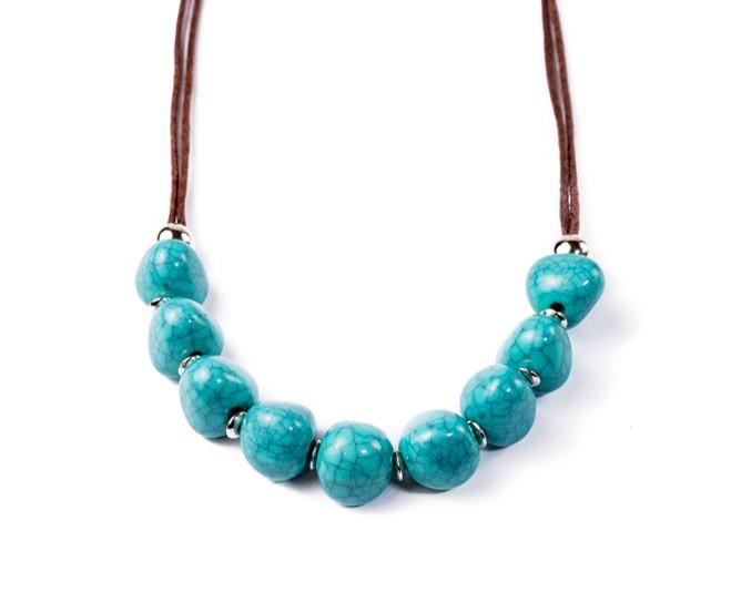 turquoise necklace round Pebbles
